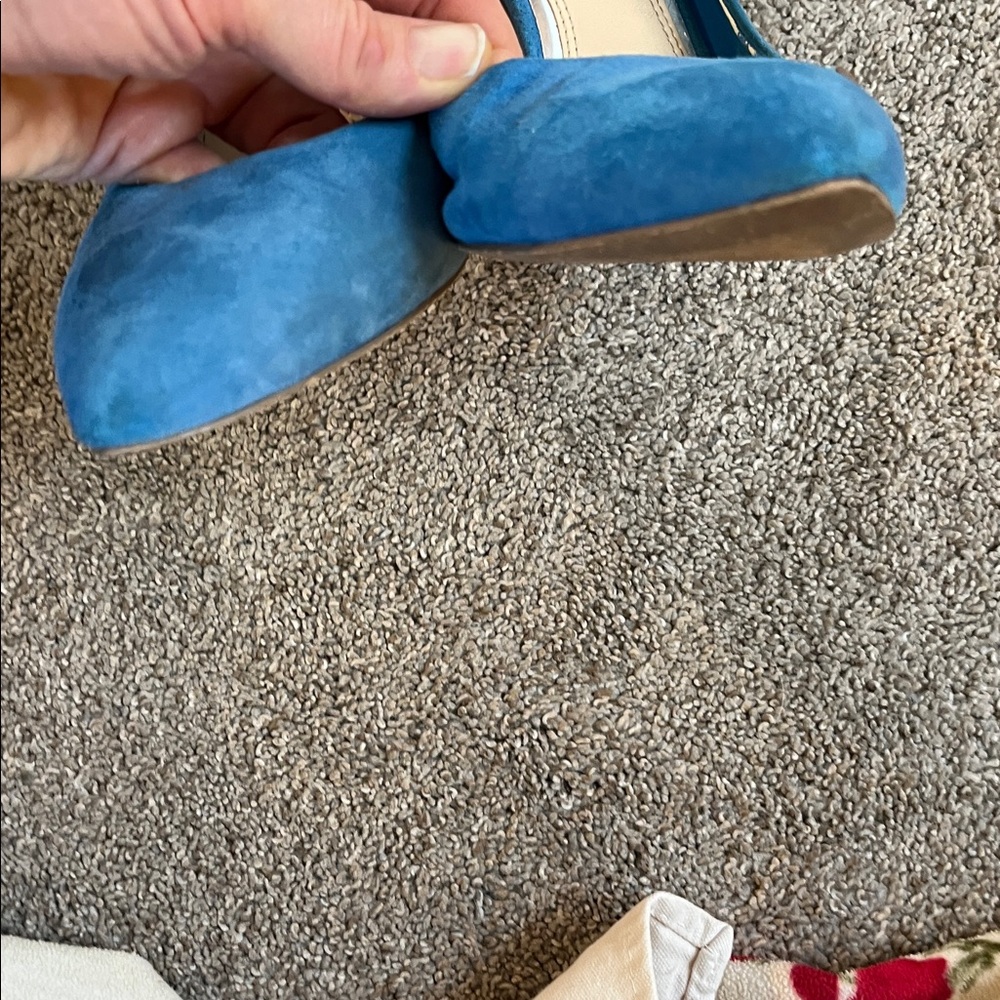 BCBG Paris French Blue Suede pumps LOVE THIS COLOR!!! Sz 9.5 - Picture 6 of 11